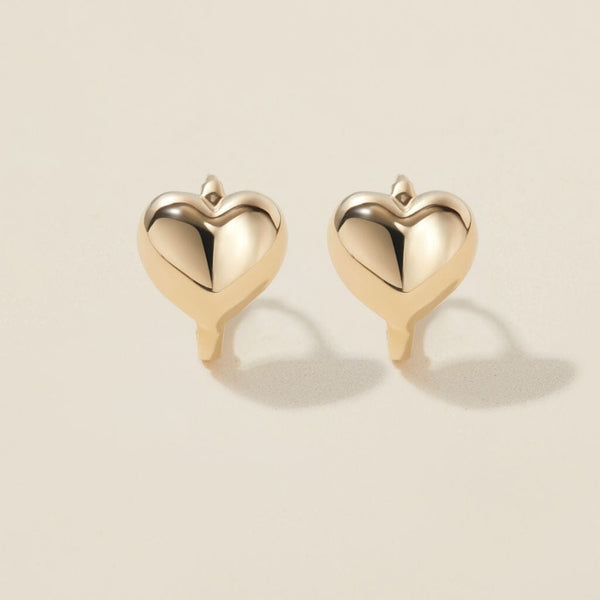 Boo heart mini huggie earrings