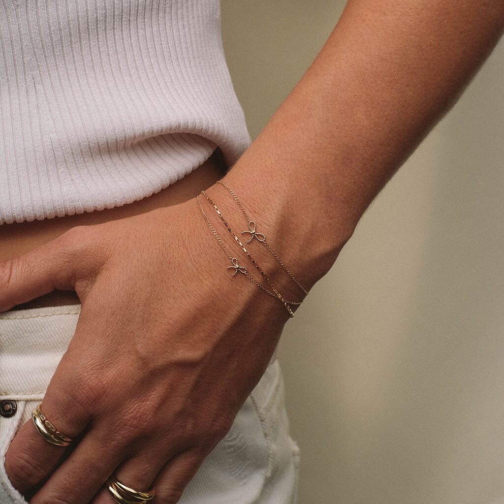 Asher micro bow bracelet