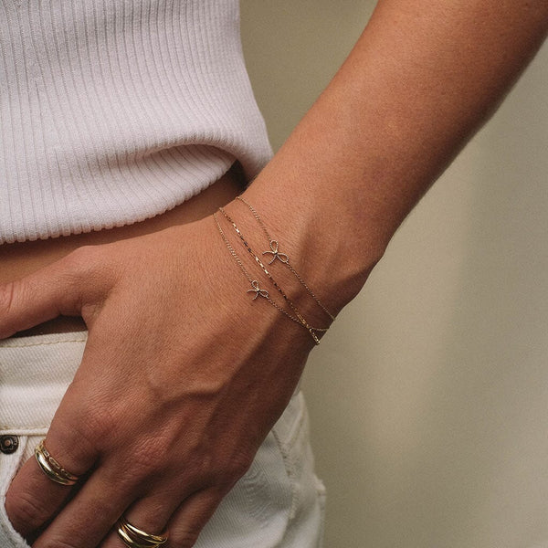 Asher micro bow bracelet