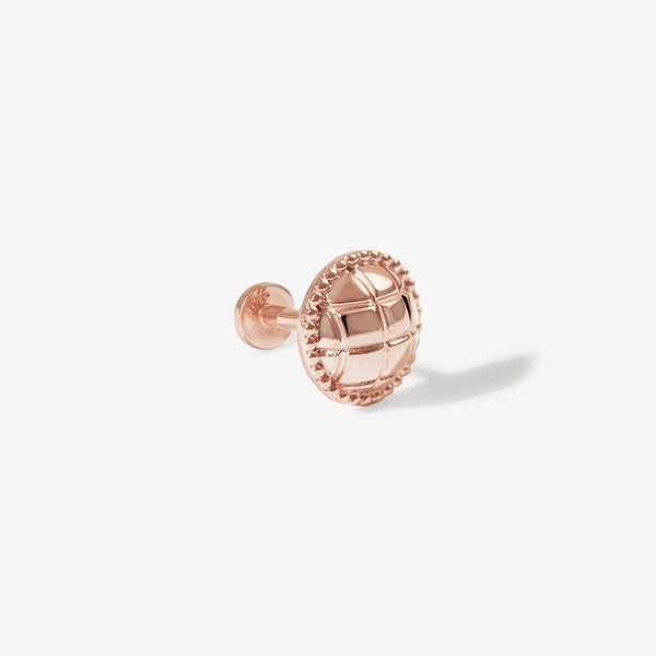 Loren round quilted piercing