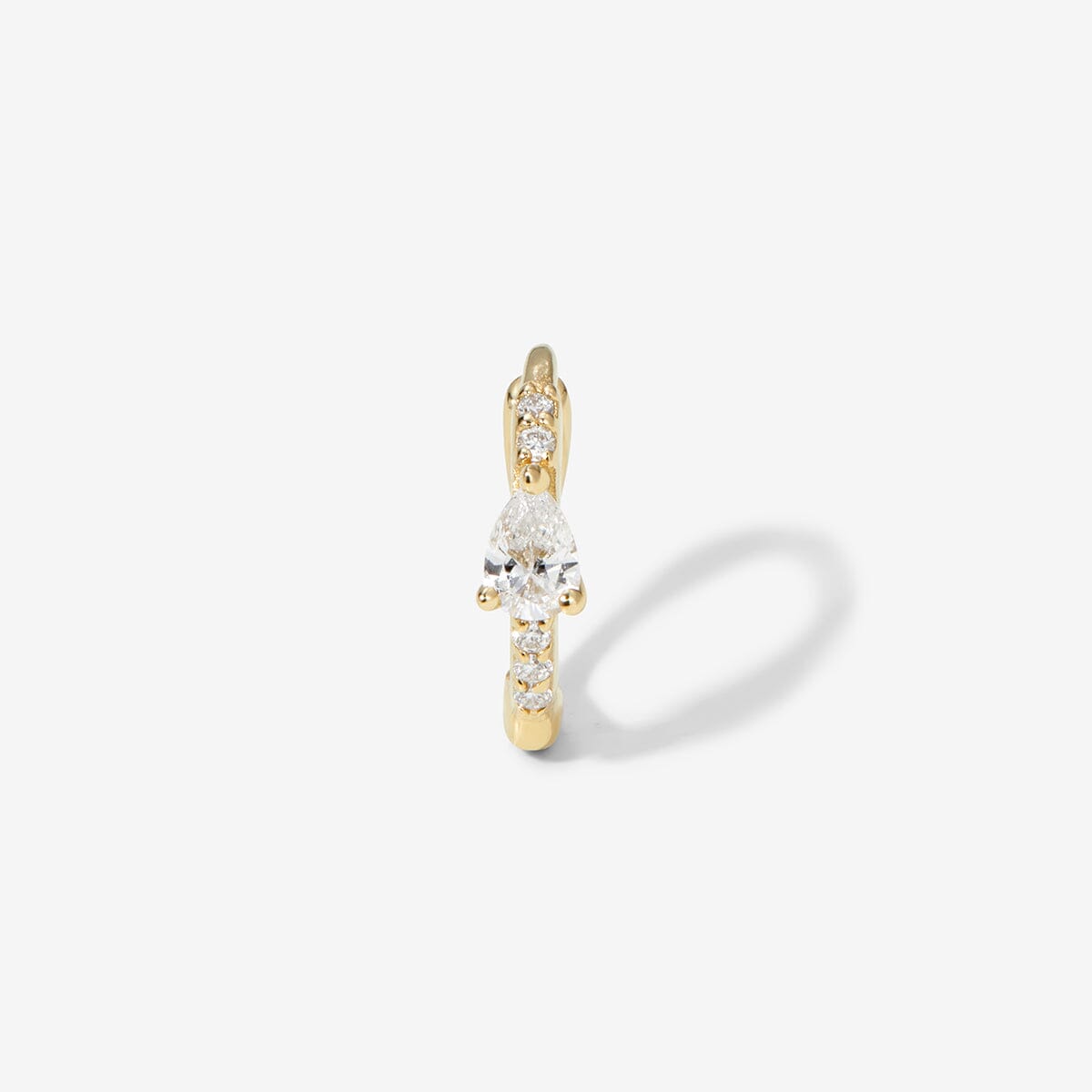 Marmot huggie piercing