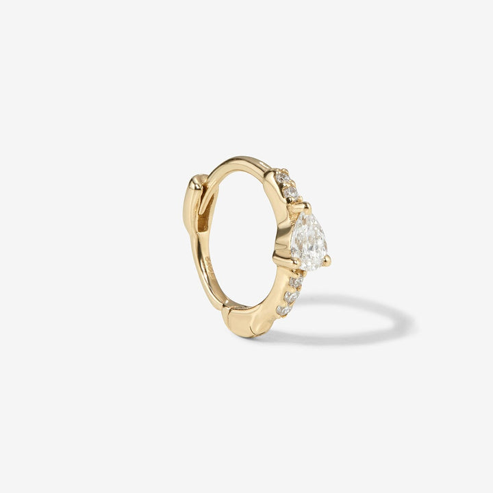 Marmot huggie piercing