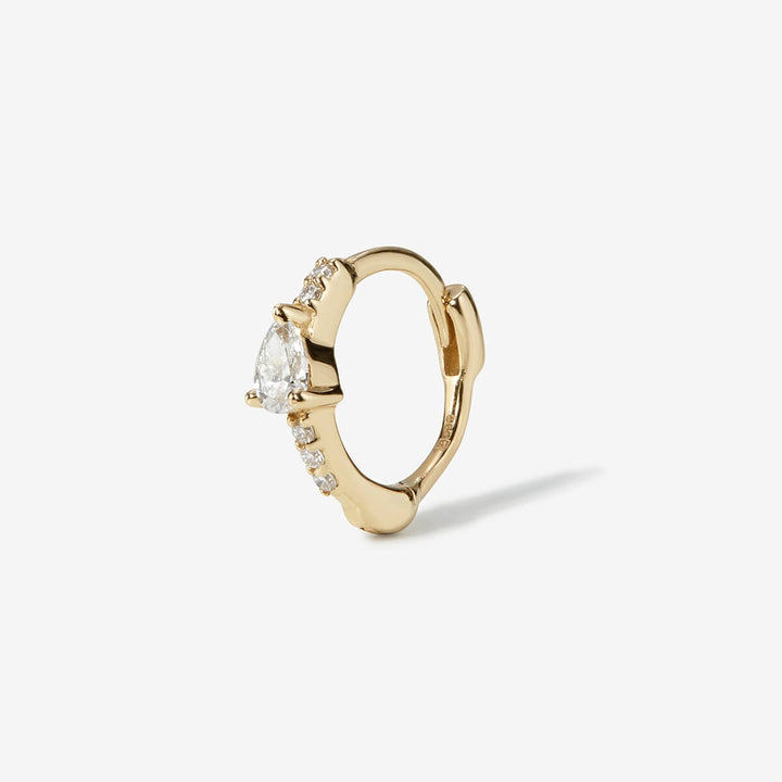 Marmot huggie piercing
