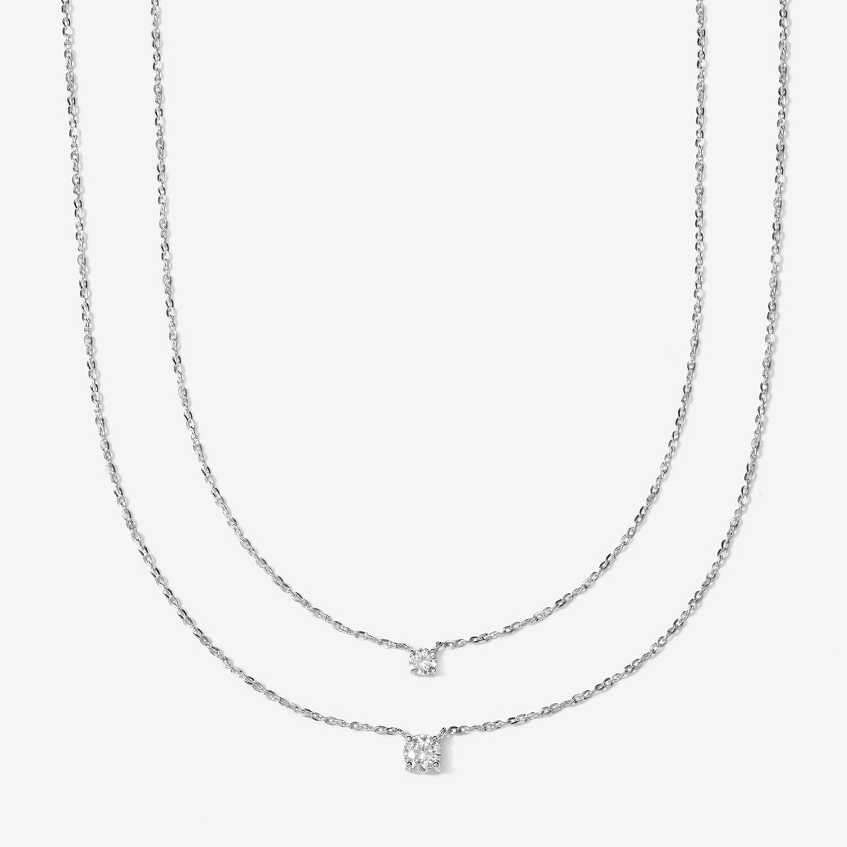 Max round diamond necklace