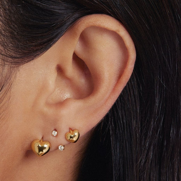 Bae heart midi huggie earrings