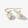 Hentley pearl earrings