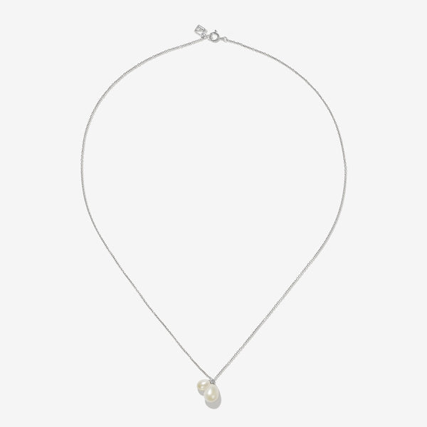 Johnstone pearl necklace