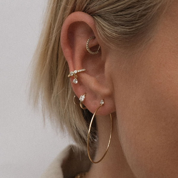 Meta twist earrings