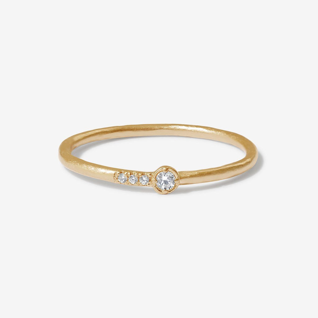 Zyaire ring