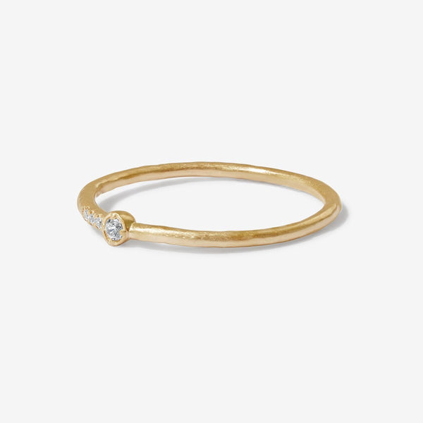 Zyaire ring